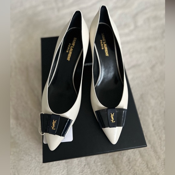 Leather Anais Bow Pumps 55 - Picture 1 of 14
